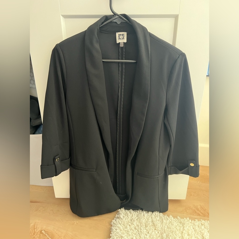 Anne Klein Black suit jacket with gold bottoms on cuff size S